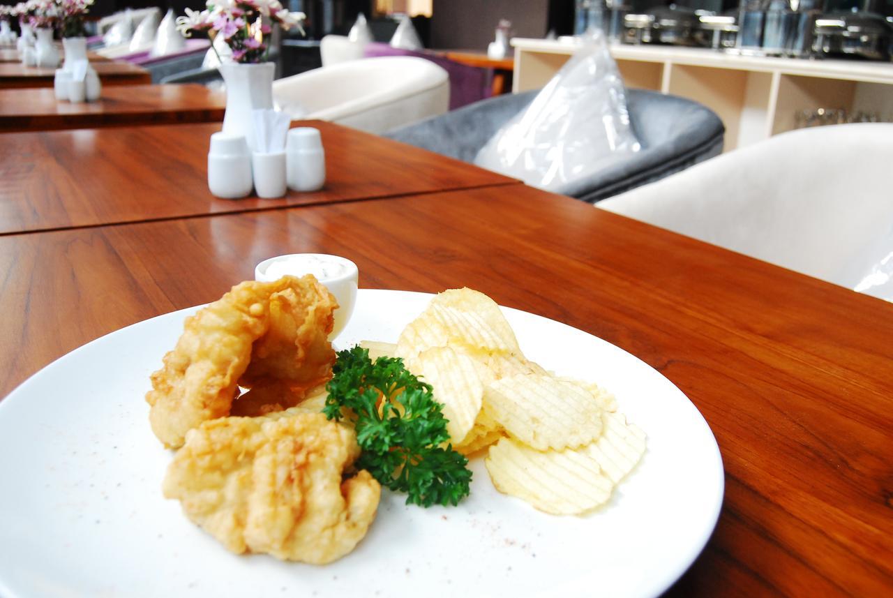 Horison Inn Alaska Semarang Zewnętrze zdjęcie