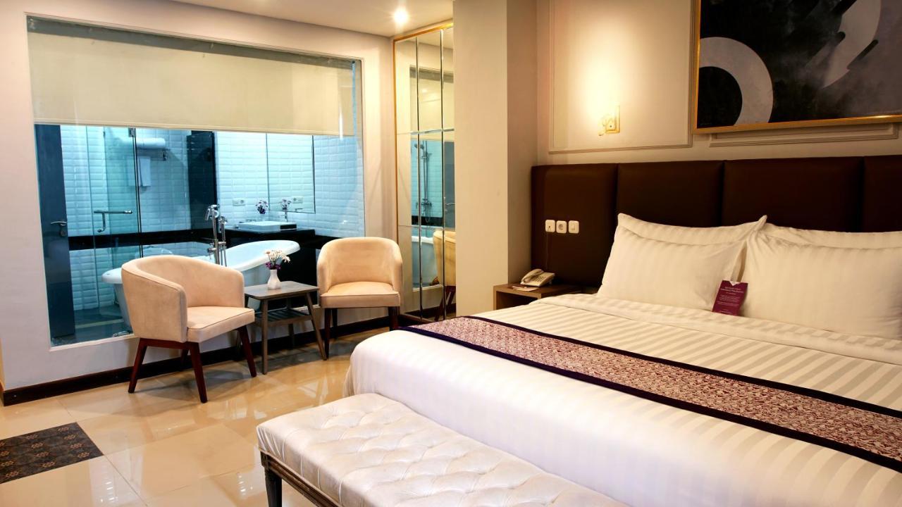 Horison Inn Alaska Semarang Zewnętrze zdjęcie